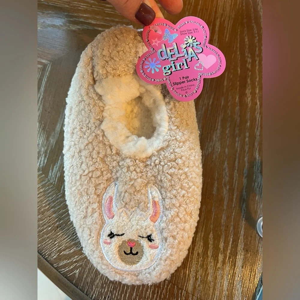 dELiA*s Kids Tan Slippers